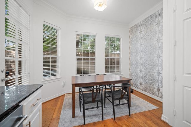 1507 Shady Villa Fern, Houston, TX 77055