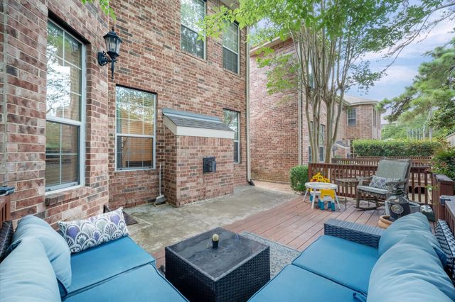 1507 Shady Villa Fern, Houston, TX 77055