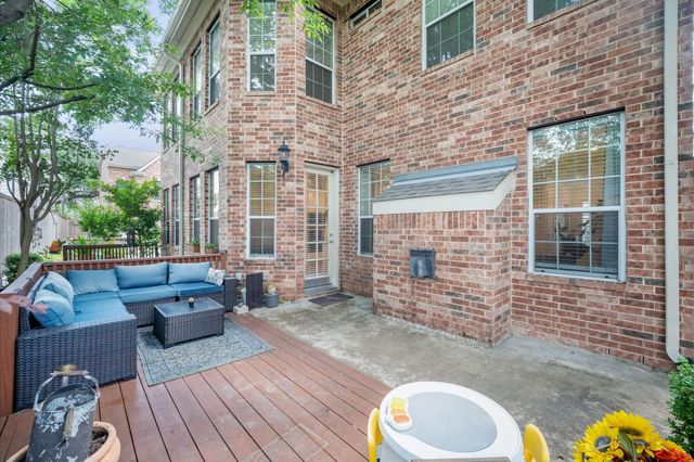 1507 Shady Villa Fern, Houston, TX 77055