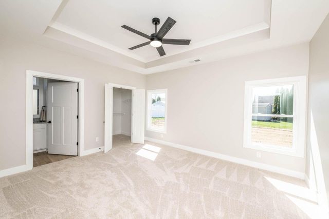 2917 Seminole Way, Piqua, OH 45356