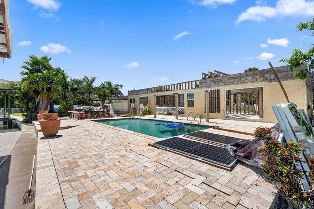 246 BAYSIDE DRIVE, Clearwater Beach, FL 33767