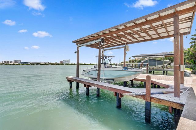 246 BAYSIDE DRIVE, Clearwater Beach, FL 33767