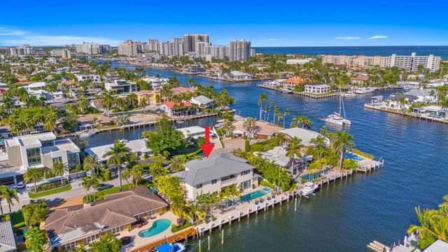 2870 NE 24th Place, Fort Lauderdale, FL 33305