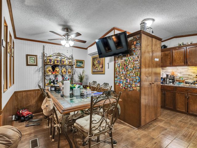 1010 Airline N, Rosharon, TX 77583