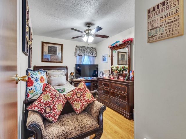 1010 Airline N, Rosharon, TX 77583