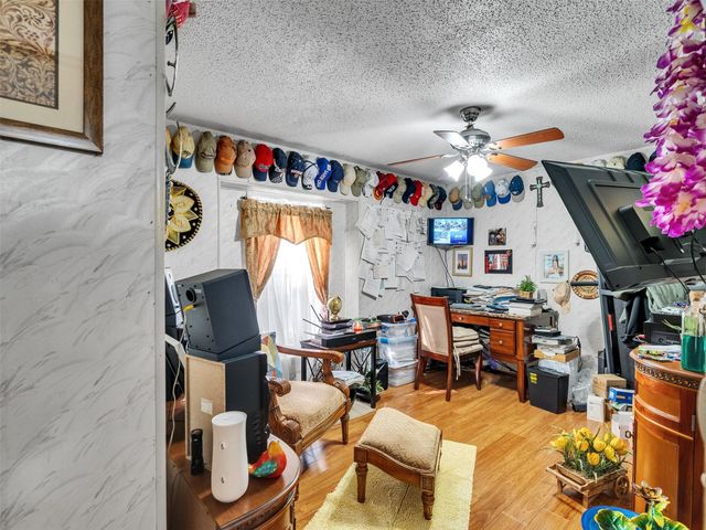 1010 Airline N, Rosharon, TX 77583