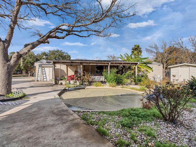 1010 Airline N, Rosharon, TX 77583