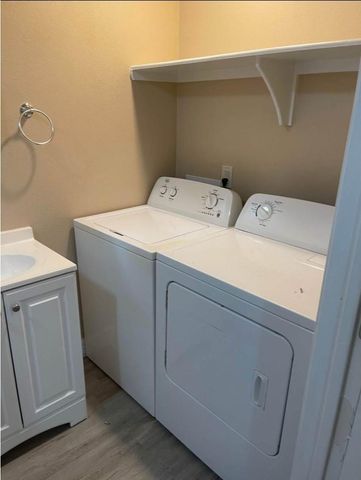 1010 Airline N, Rosharon, TX 77583