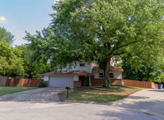 220 E park place Ct, Derby, KS 67037