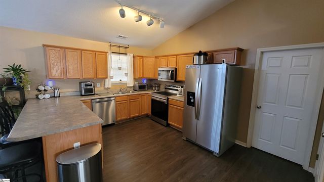 110 Pine Needle Road, Piedmont, SC 29673