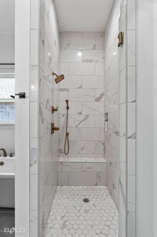 10946 Whispering Path Drive, Shreveport, LA 71106