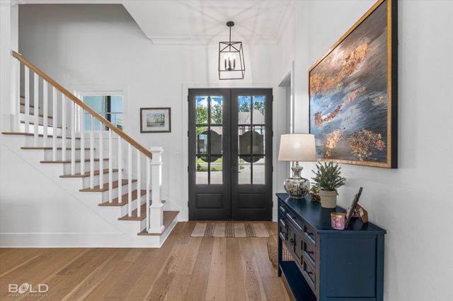 10946 Whispering Path Drive, Shreveport, LA 71106