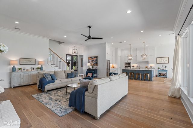 10946 Whispering Path Drive, Shreveport, LA 71106