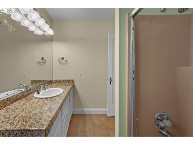 1815 Sw SUNSET Blvd, Portland, OR 97239