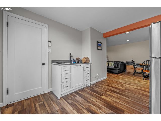 1815 Sw SUNSET Blvd, Portland, OR 97239