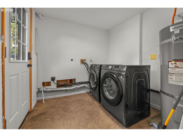 1815 Sw SUNSET Blvd, Portland, OR 97239