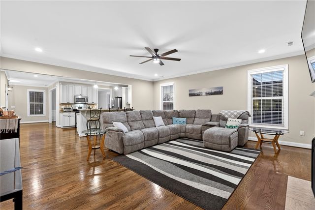 6 Setting Sun Lane, Travelers Rest, SC 29690