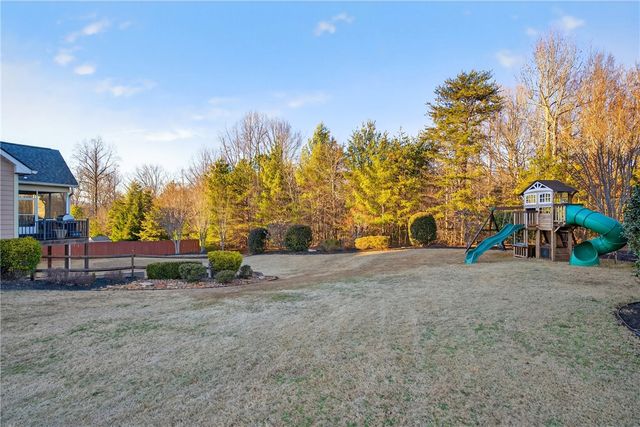 6 Setting Sun Lane, Travelers Rest, SC 29690