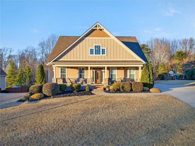 6 Setting Sun Lane, Travelers Rest, SC 29690