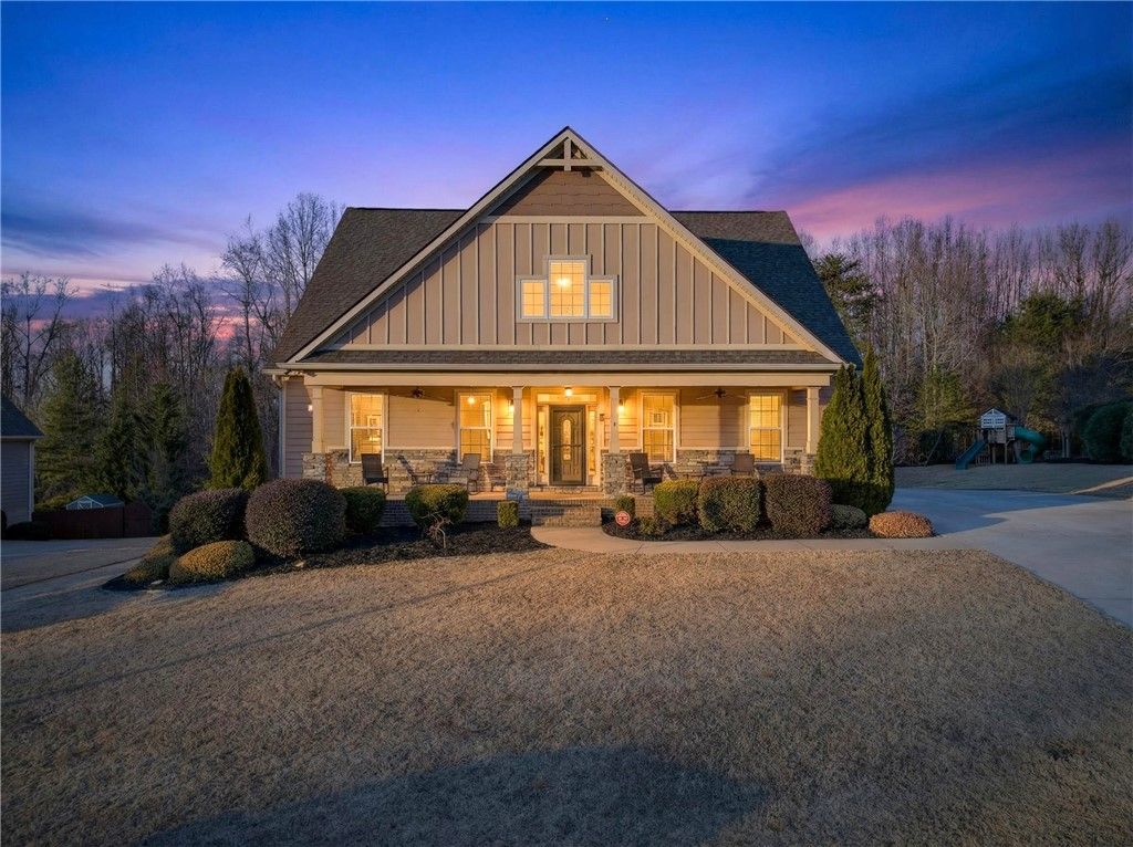 6 Setting Sun Lane, Travelers Rest, SC 29690