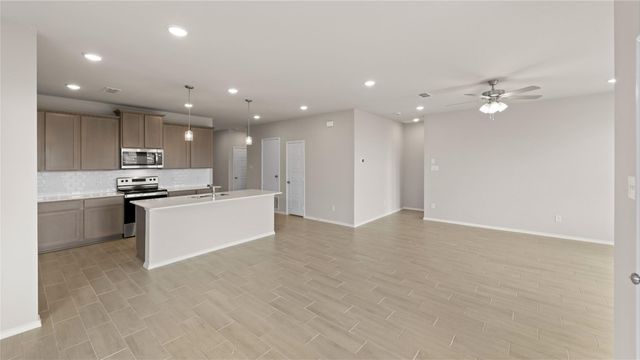 348 Deer Ridge Drive, Willow Park, TX 76008