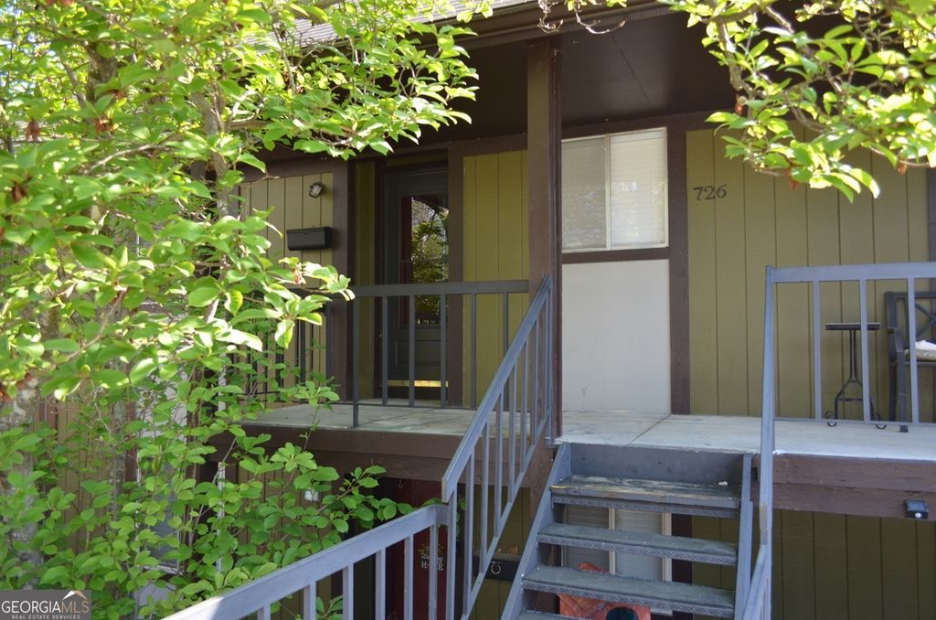 726 Willow Creek Drive, Macon, GA 31204
