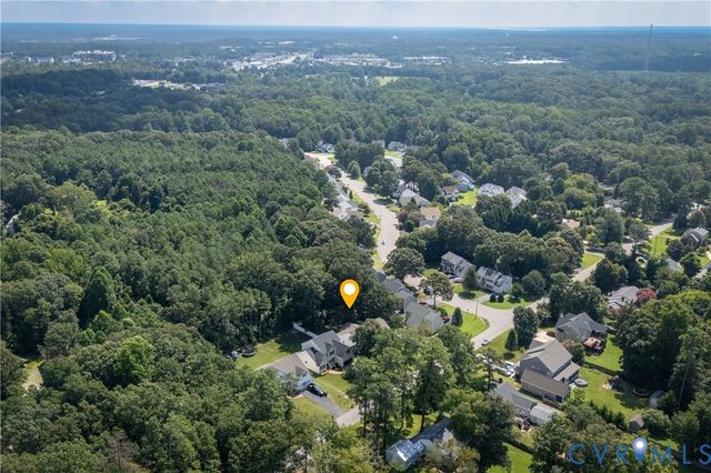 12413 Petersburg St, Chester, VA 23831