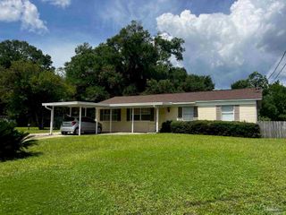 7330 Sachem Rd, Pensacola, FL 32506