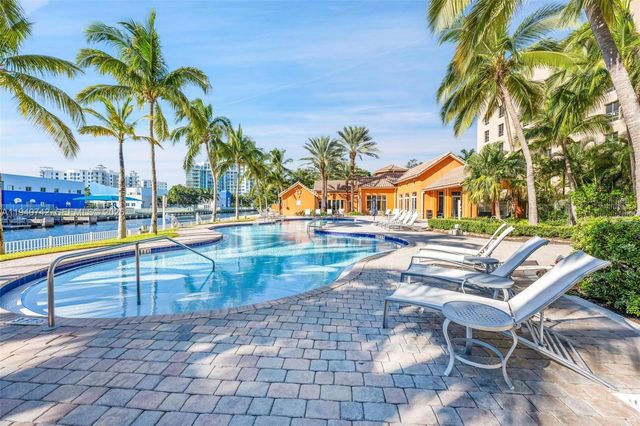 3330 NE 190th St 1217, Aventura, FL 33180