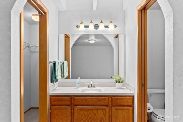 3040 Applehill Court NE, Olympia, WA 98506