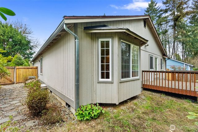 3040 Applehill Court NE, Olympia, WA 98506