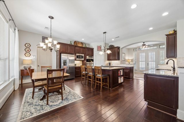 5308 W Farm Way, Fulshear, TX 77441