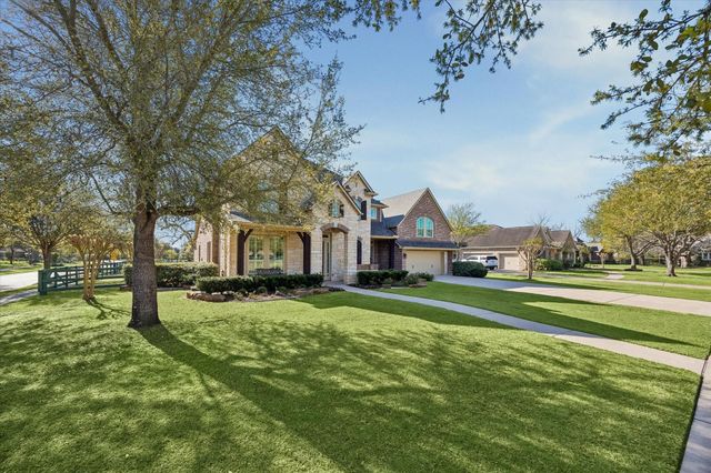 5308 W Farm Way, Fulshear, TX 77441