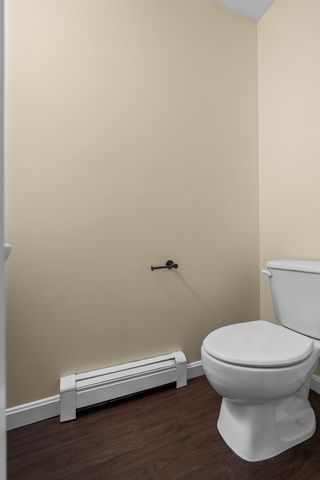 1029 S Mammoth Rd Unit 7, Manchester, NH 03109