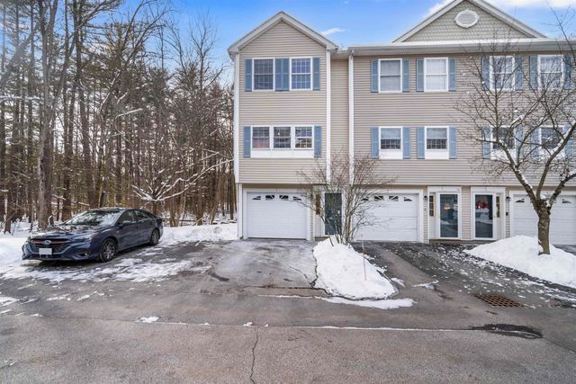 1029 S Mammoth Rd Unit 7, Manchester, NH 03109