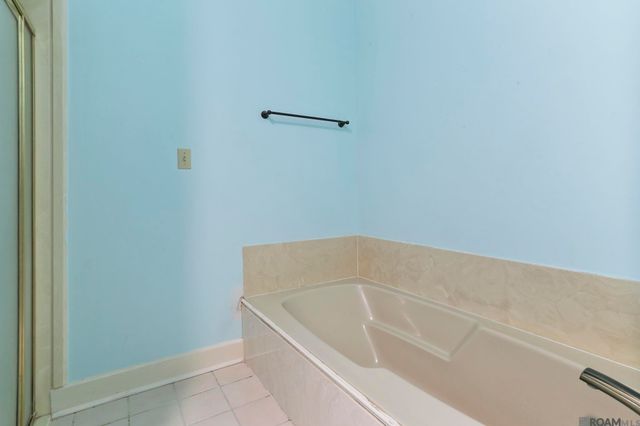 17845 Coffee Rd, Baton Rouge, LA 70817