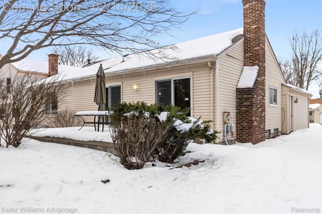 34163 Parkdale Street, Livonia, MI 48150