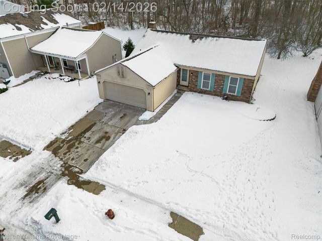 34163 Parkdale Street, Livonia, MI 48150