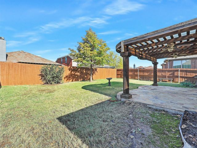 909 Lake Meadow Lane, Little Elm, TX 75068