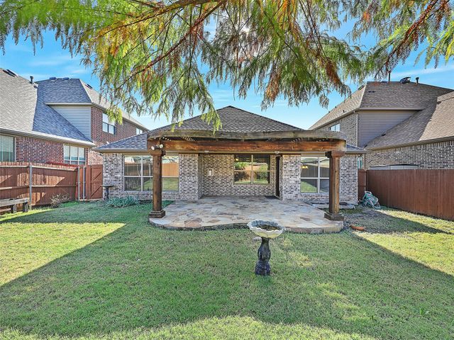 909 Lake Meadow Lane, Little Elm, TX 75068