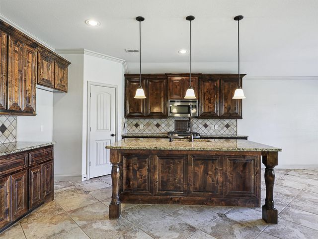 909 Lake Meadow Lane, Little Elm, TX 75068