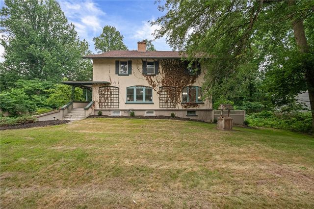 2179 Five Mile Line Road, Penfield, NY 14526