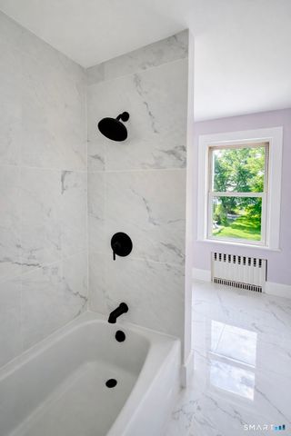 178 Parker Street, Manchester, CT 06040