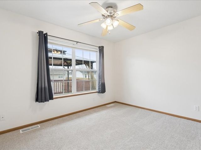 1515 48th, Marion, IA 52302