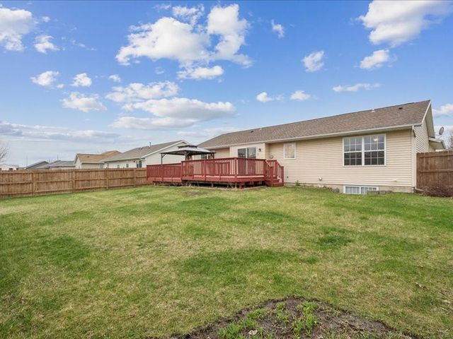 1515 48th, Marion, IA 52302