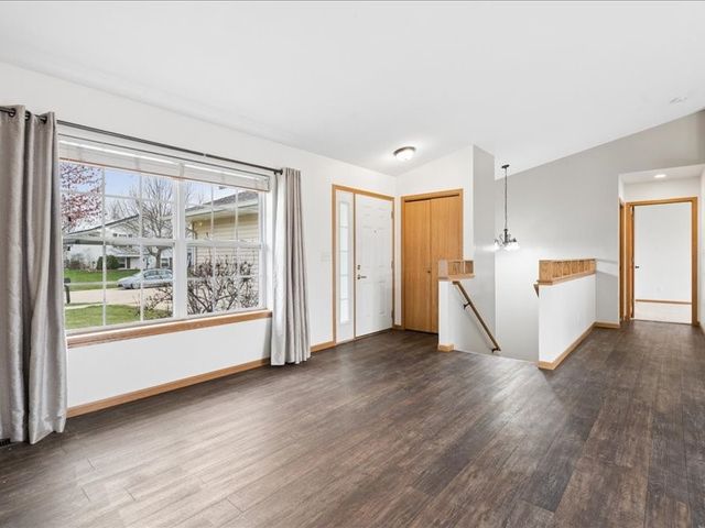 1515 48th, Marion, IA 52302