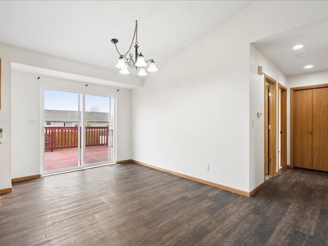 1515 48th, Marion, IA 52302