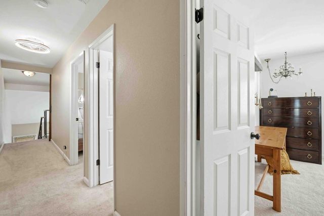 8400 Delta Drive, Gilroy, CA 95020