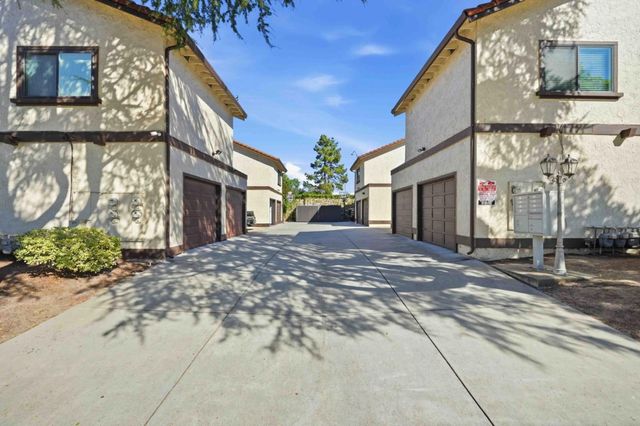 8400 Delta Drive, Gilroy, CA 95020