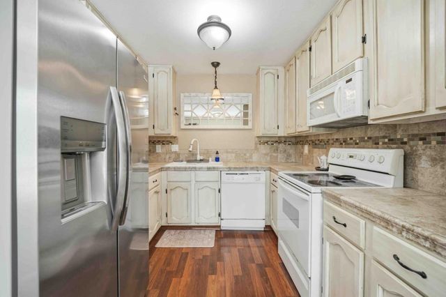 8400 Delta Drive, Gilroy, CA 95020